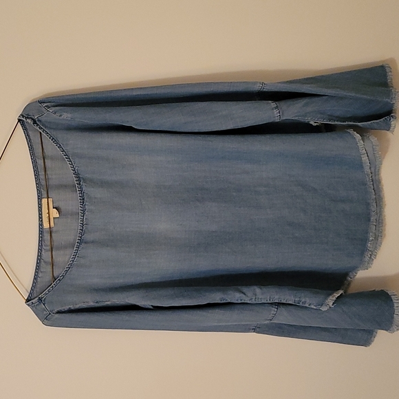 Cloth & Stone Chambray Shirt, Size Medium - Picture 1 of 6